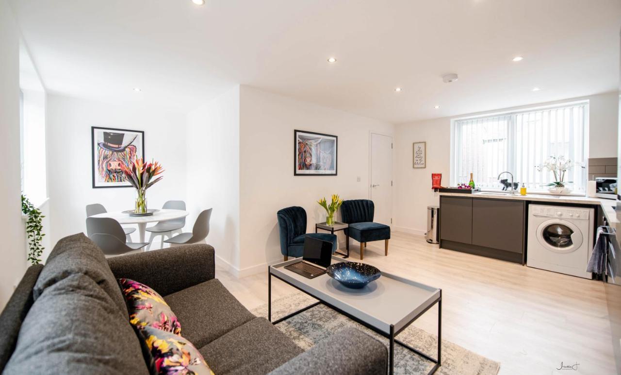 Charles Alexander Short Stay - Windmill House Apartments Lytham St. Annes Eksteriør bilde