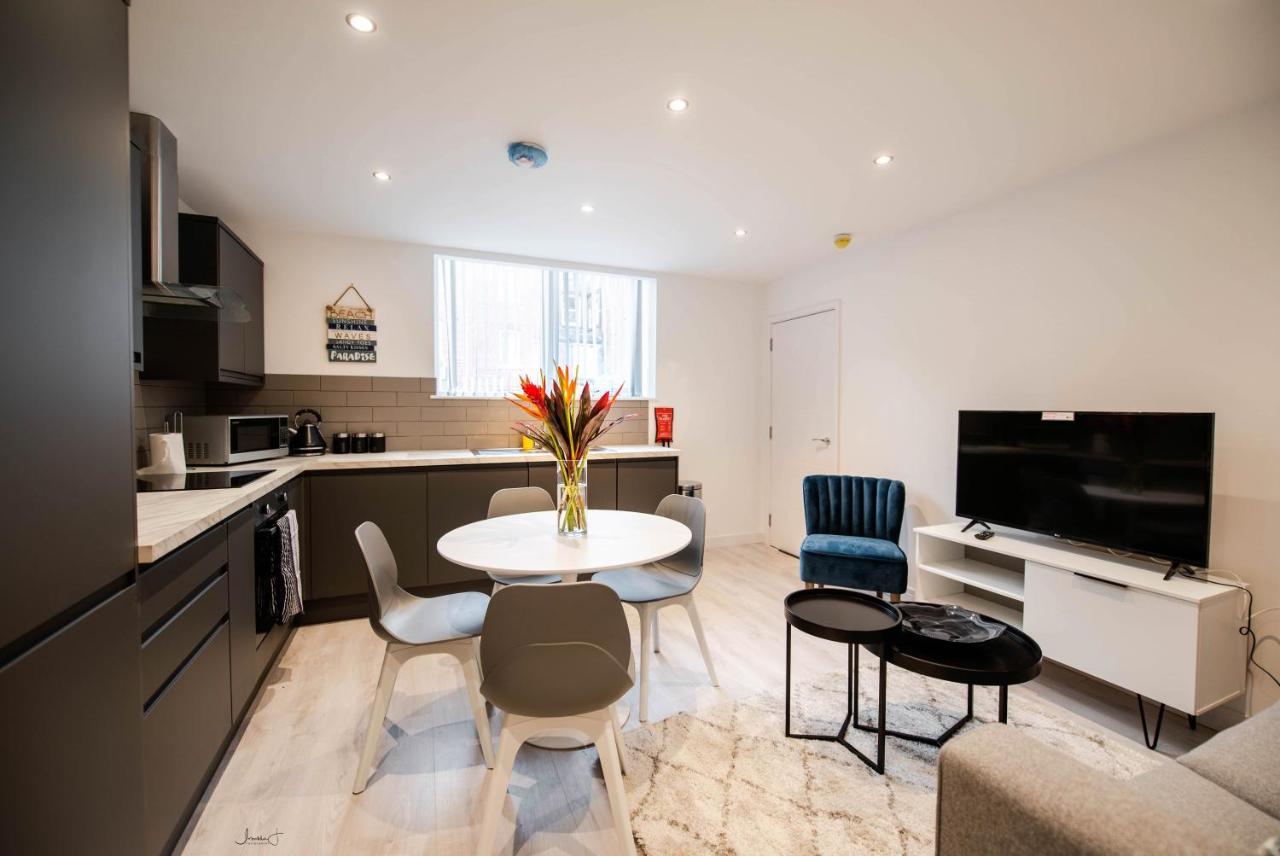 Charles Alexander Short Stay - Windmill House Apartments Lytham St. Annes Eksteriør bilde